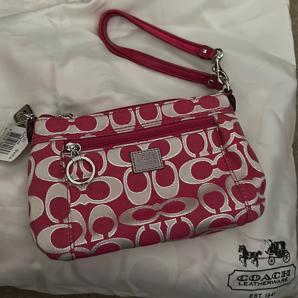 Ashley Signature Poppy Wristlet